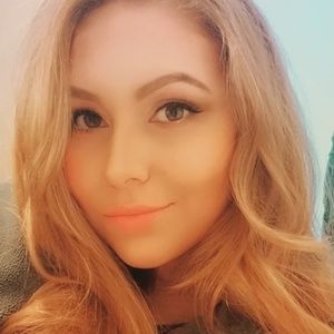 Meet your Posher, Tisha